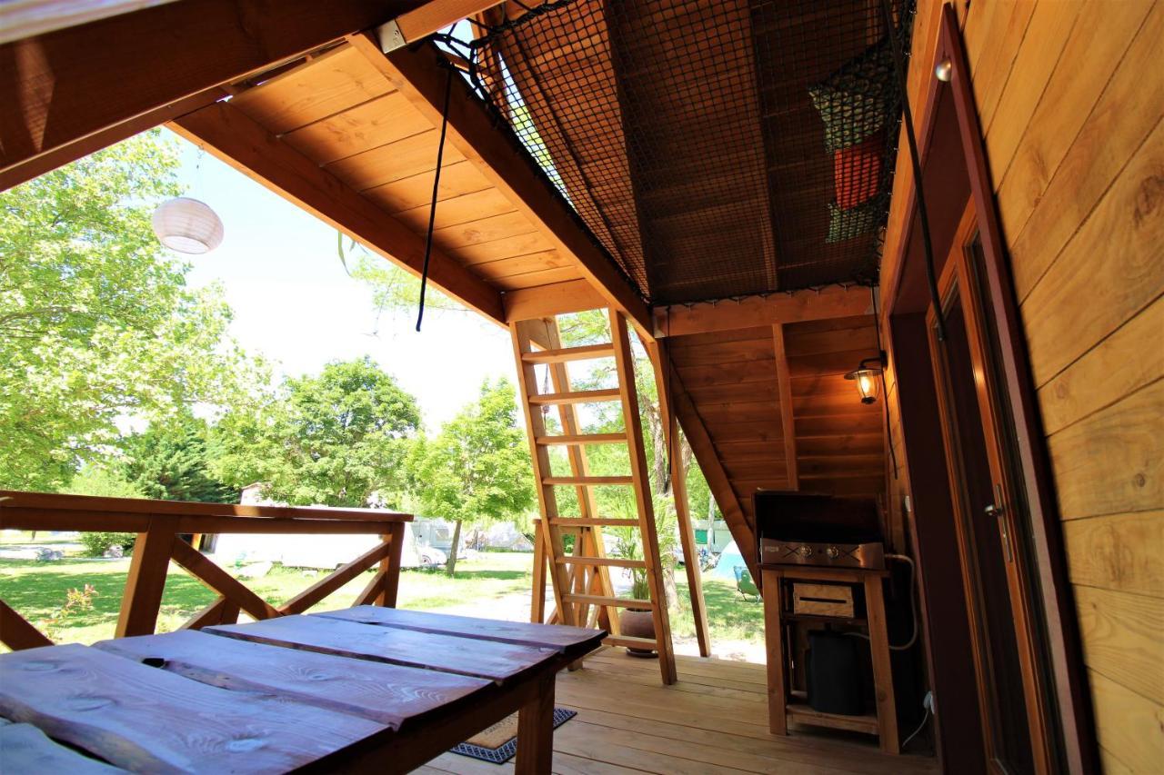 Habitat Createur - Hebergements Insolites Au Camping Municipal "Les Ecureuils" Recoubeau-Jansac Exterior foto